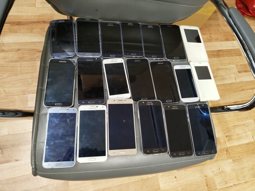 Sprzedam Samsung s3 s4 mini s5 neo a3 A5 j5pakiet lub na sztuki sprawn