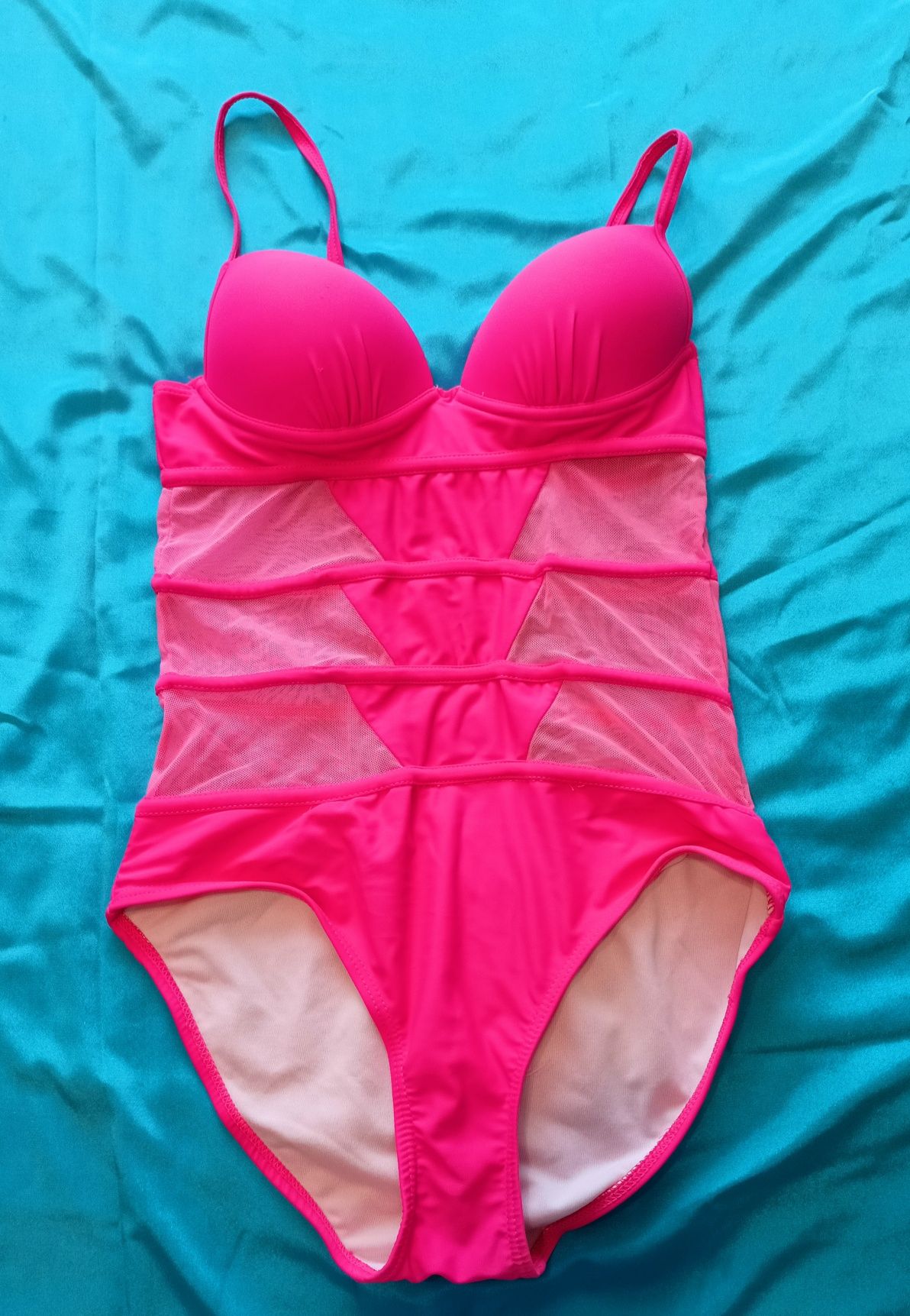 Jednoczęściowy strój kąpielowy, bikini rozmiar S. Push up.