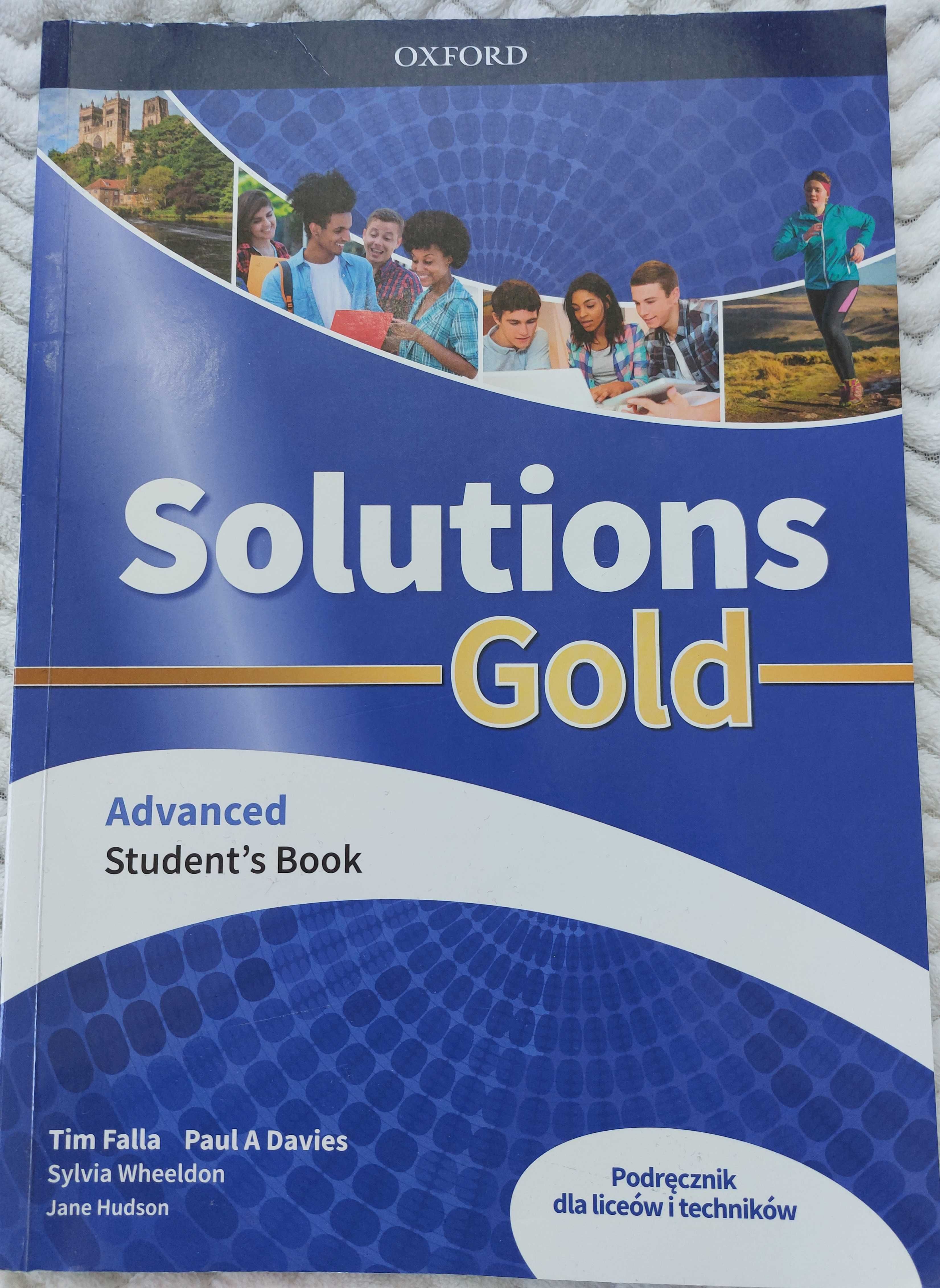 Solutions Gold podręcznik do angielskiego 3 klasa