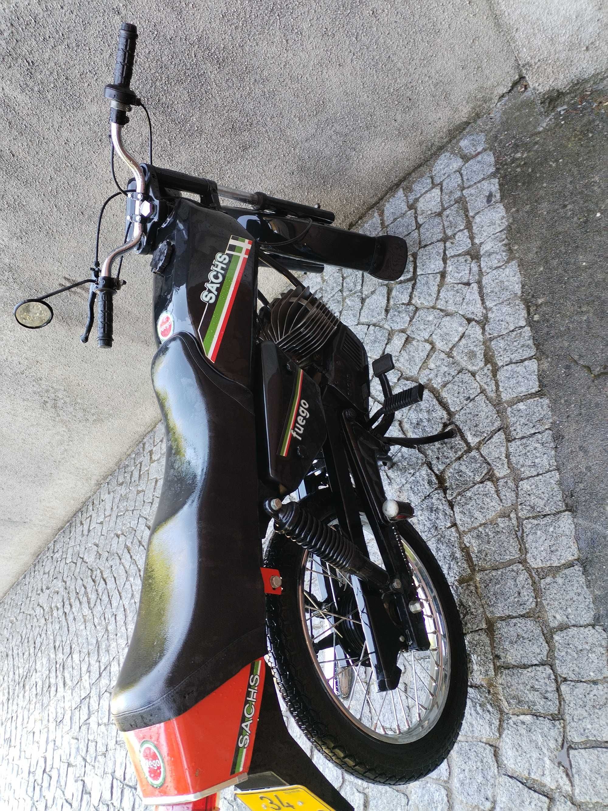 Sachs fuego preta
