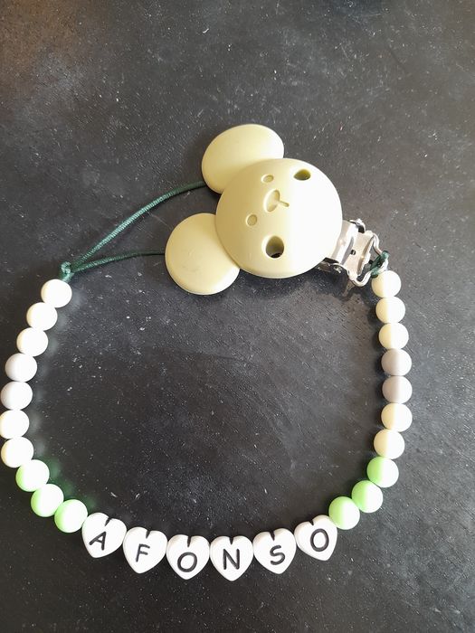 Prendedor de chupeta