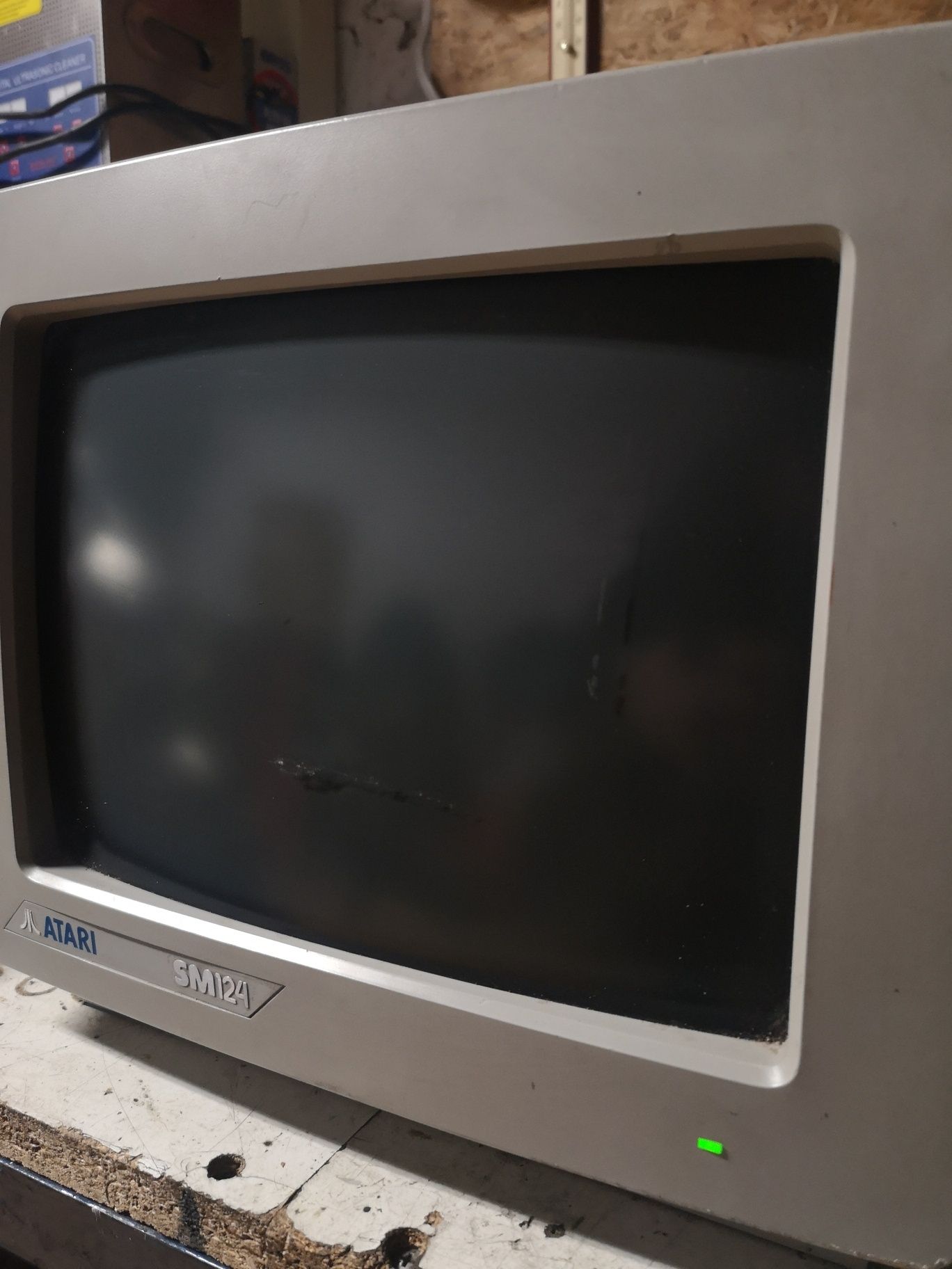 Monitor Atari SM124 retro