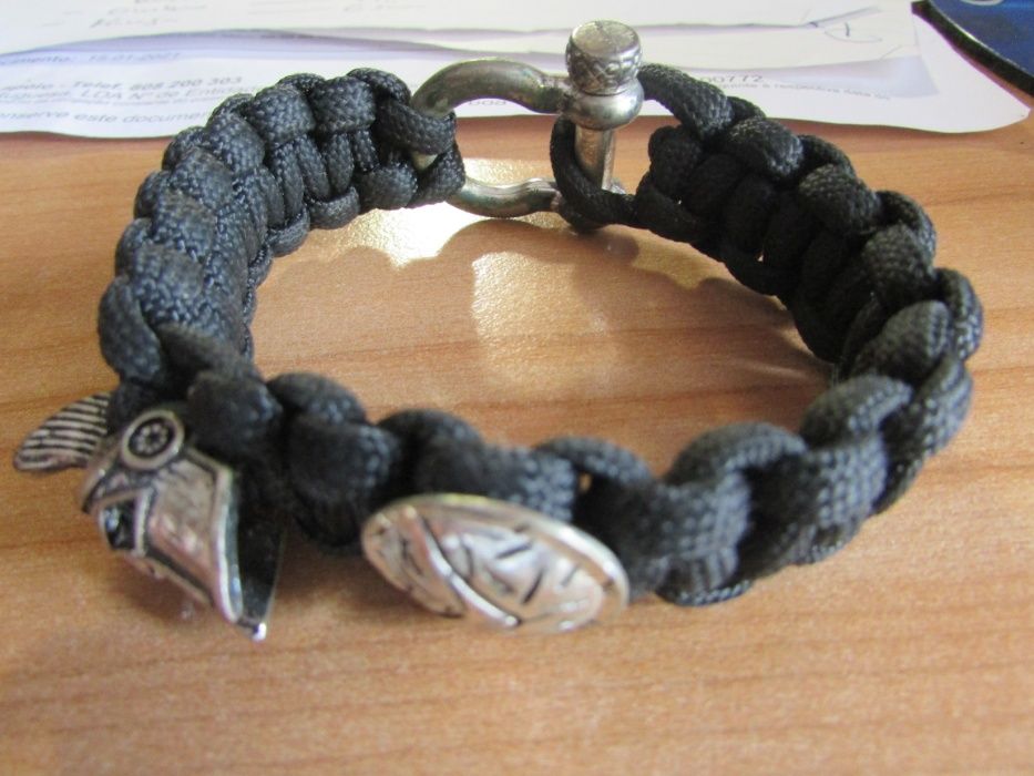 Pulseira de corda masculina