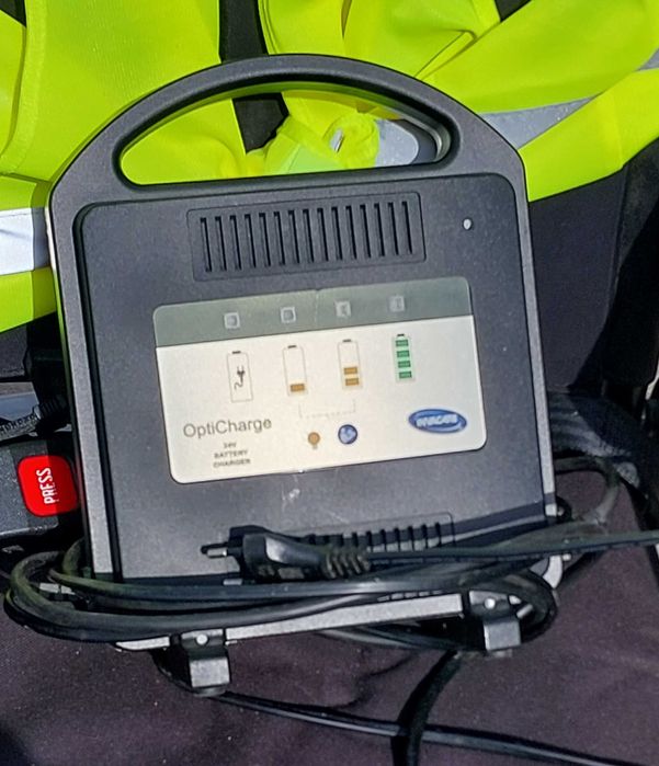 Wozek inwalidzki elektryczny INVACARE