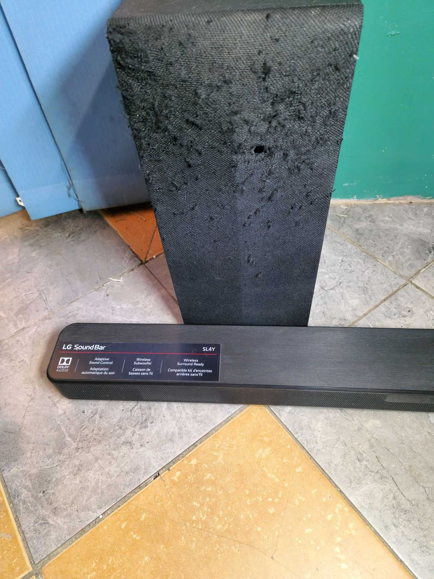 Soundbar LG SL4Y 2.1 moc 300W