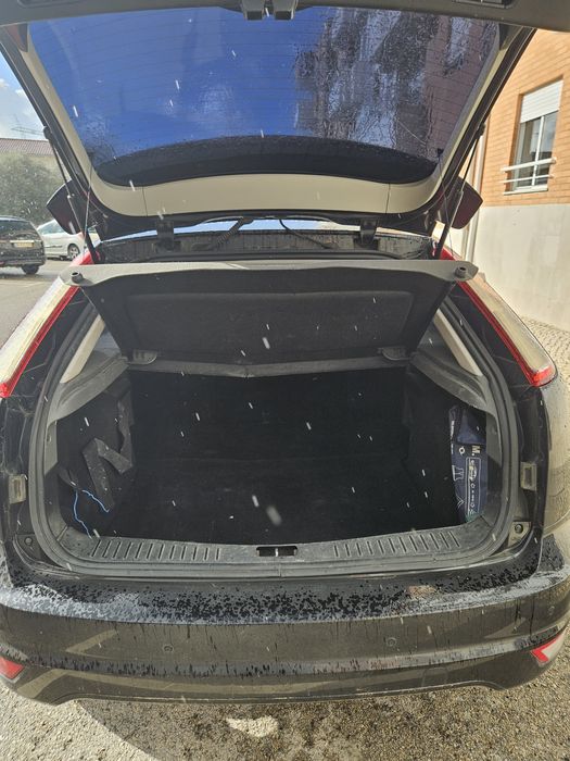 Ford Focus 1.6 Tdci Sportvan Diesel 2 lugares