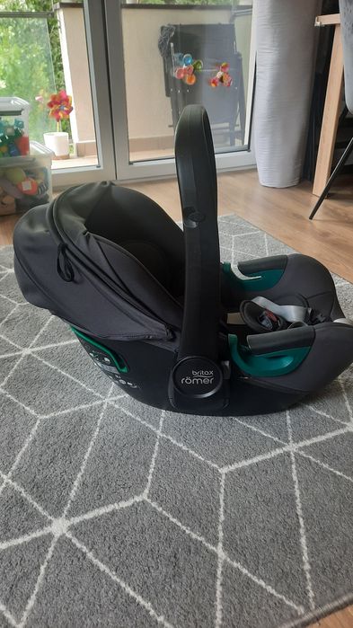 Nosidełko Britax Romer Baby safe 3 i-size