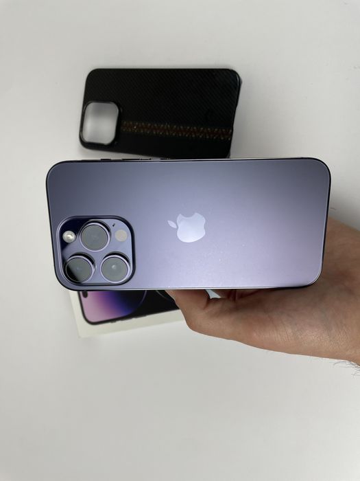 iPhone 14 pro 256gb deep purple + чехол Pitaka