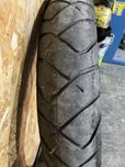 Продам мото шину на V-Strom DL650 комплект 110/80-19 передняя