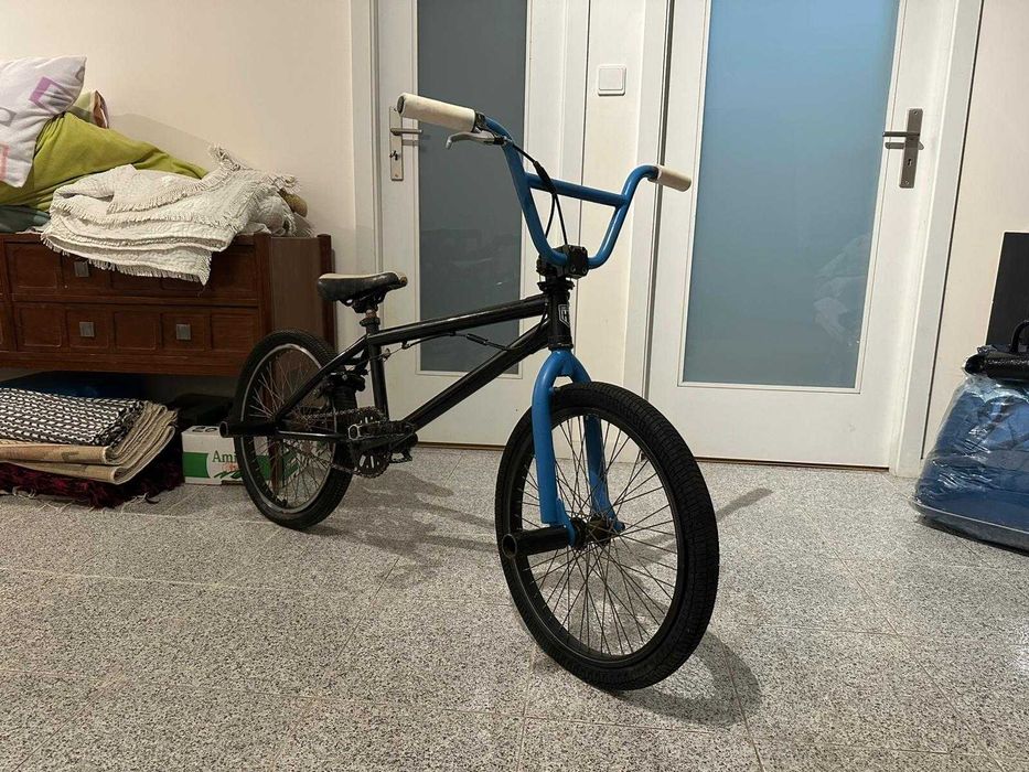 BMX Haro f3 usada