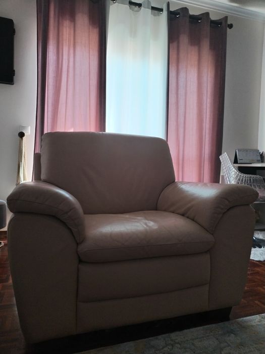 Sofá e poltronas
