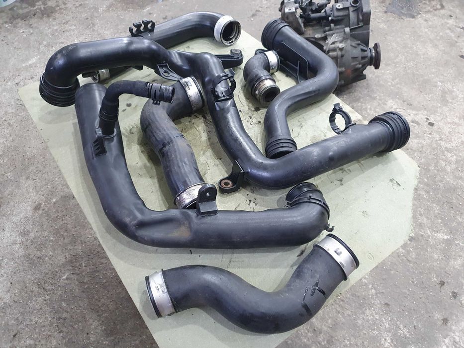 Rura przewód dolot turbiny turbo Vw Golf t V 1.9 tdi BRU kpl