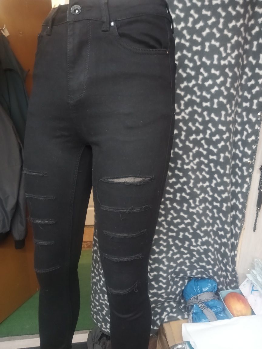 Spodnie wyszczuplające z wyższym stanem czarne od S do 2 xl  wyprzedaż