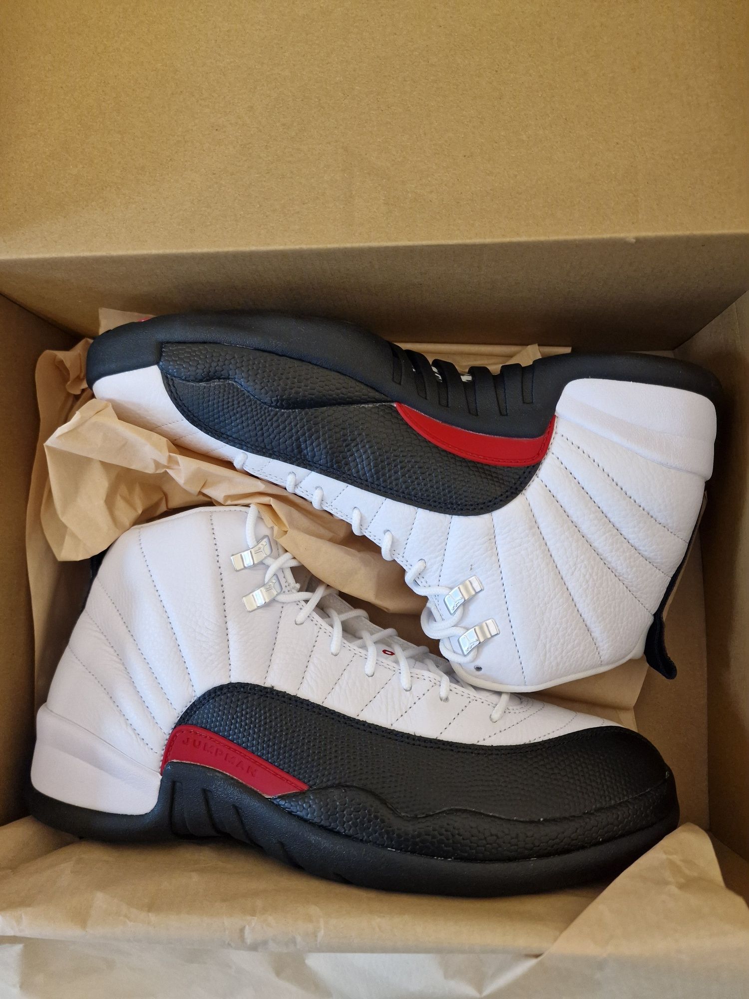 Nowe buty Nike Air Jordan 12 Retro 45