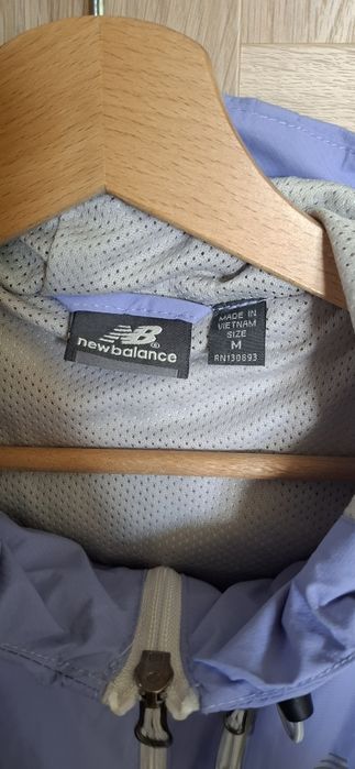 Kurtka wiatrówka damska