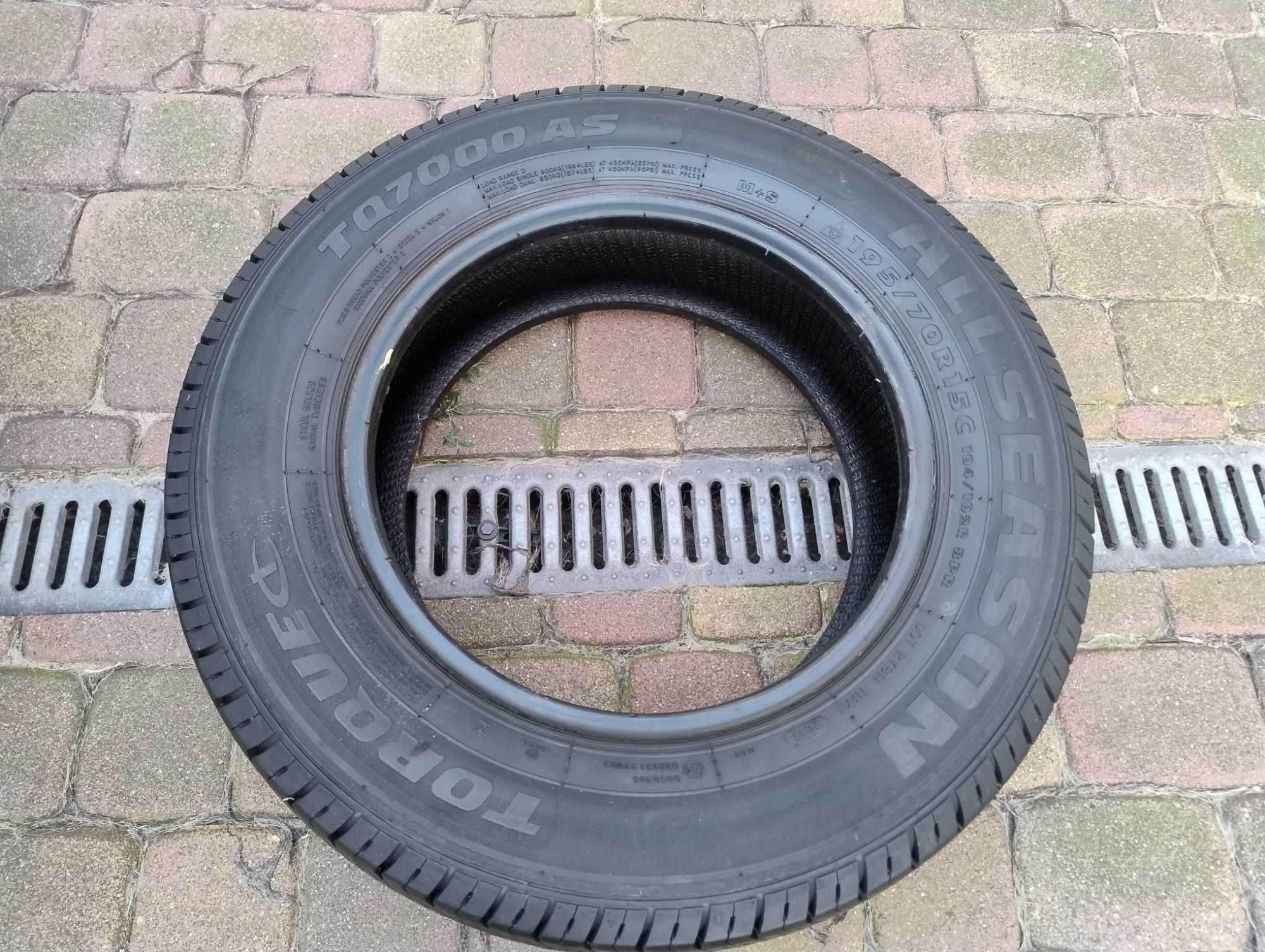 Torque 195/70/15C Para Całoroczne 17r.