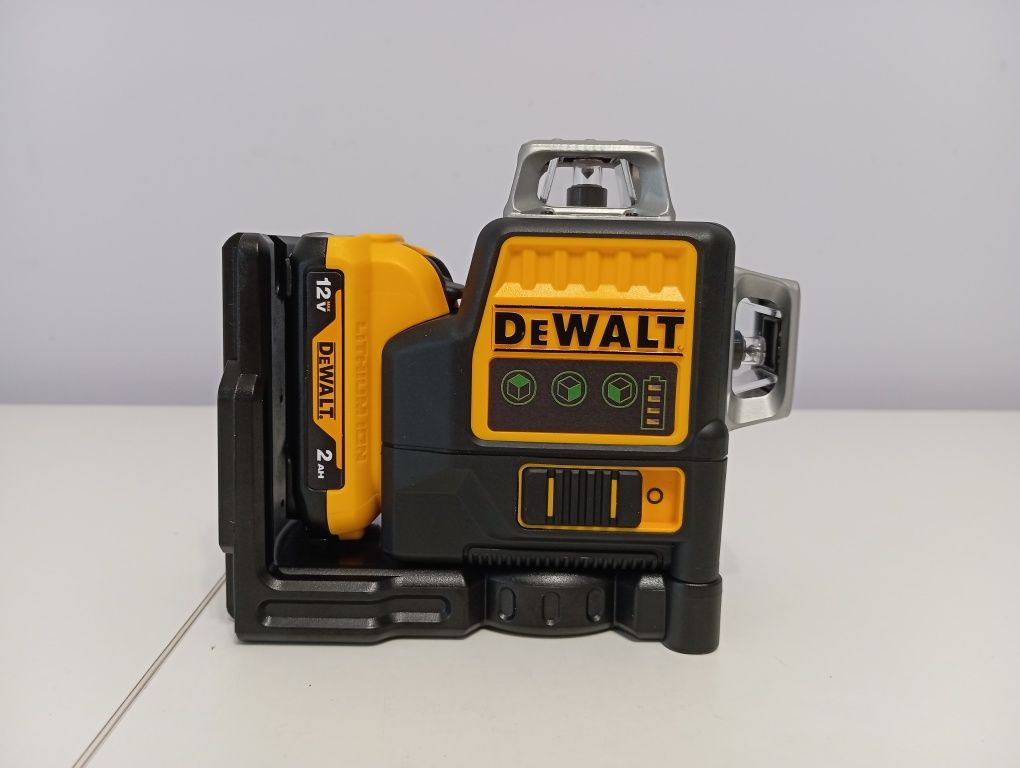 Лазерный уровень DeWalt 089LG 3D 12 линий. Лазерний рівень.