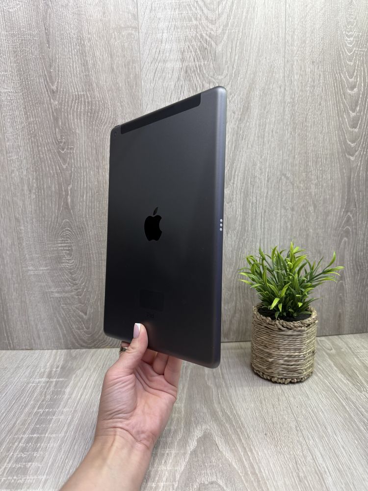 iPad 8 128 GB, LTE + Wi-Fi
