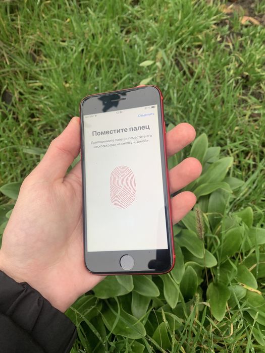 iPhone 8 Product Red 64gb 84%