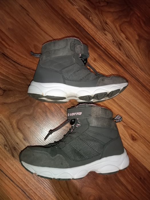 Високі кросівки кроссовки хайтопи демісезонні р.32 Lotto