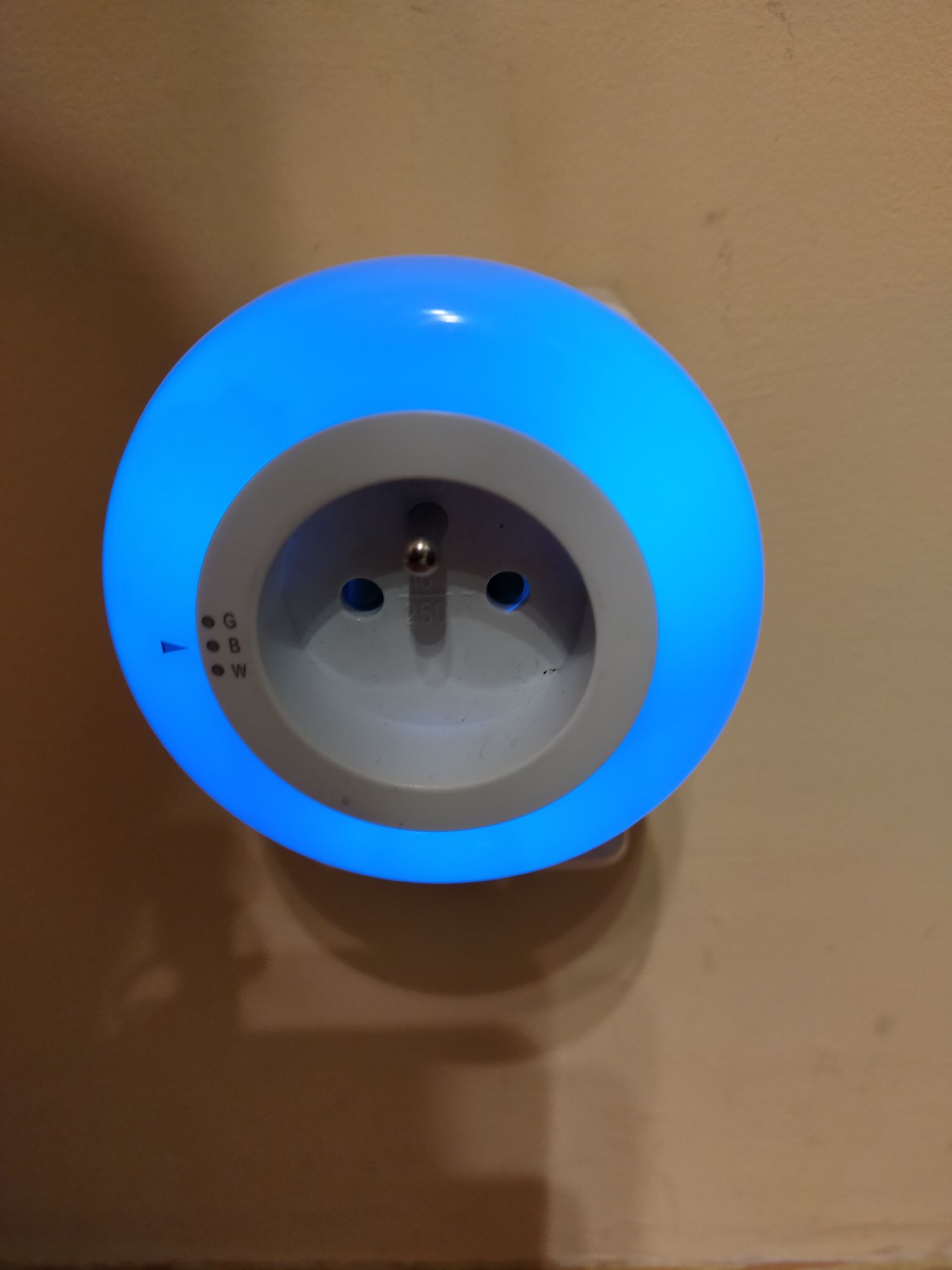 Lampka do gniazdka