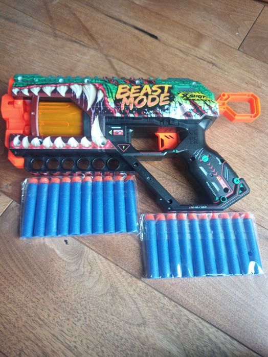 X-shot beast mode special edition pistolet nerf