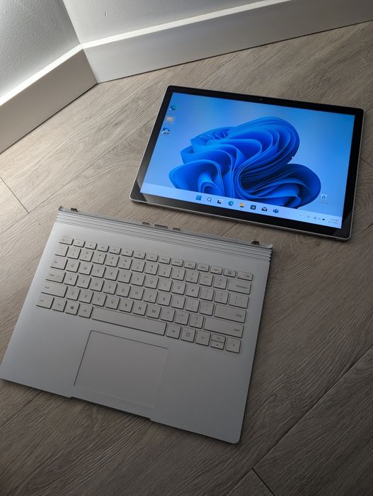 Трансформер Microsoft Surface Book 2 i5-8350u 8/256gb 3k ips