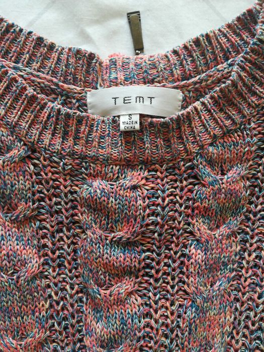 Кофта вязаная, хорошо тянется