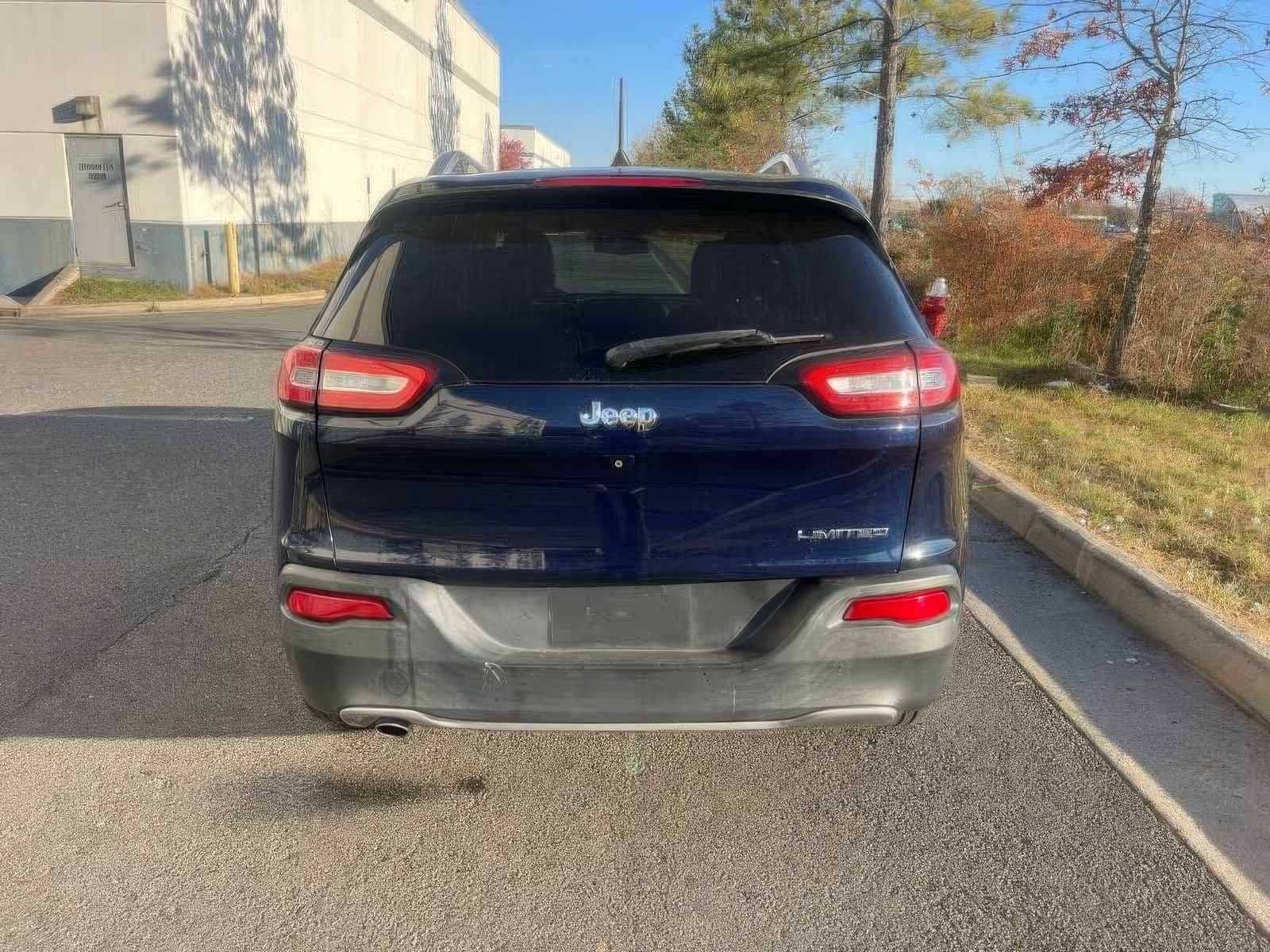 2016 Jeep Cherokee