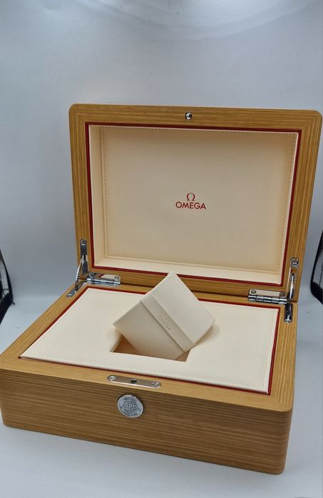 Omega - box, etui, pudełko, szkatułka - drewno - 100% oryginał
