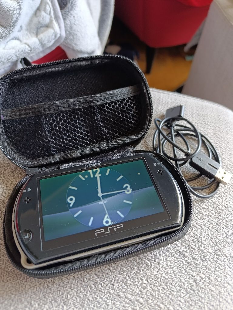 PSP Go plus etui