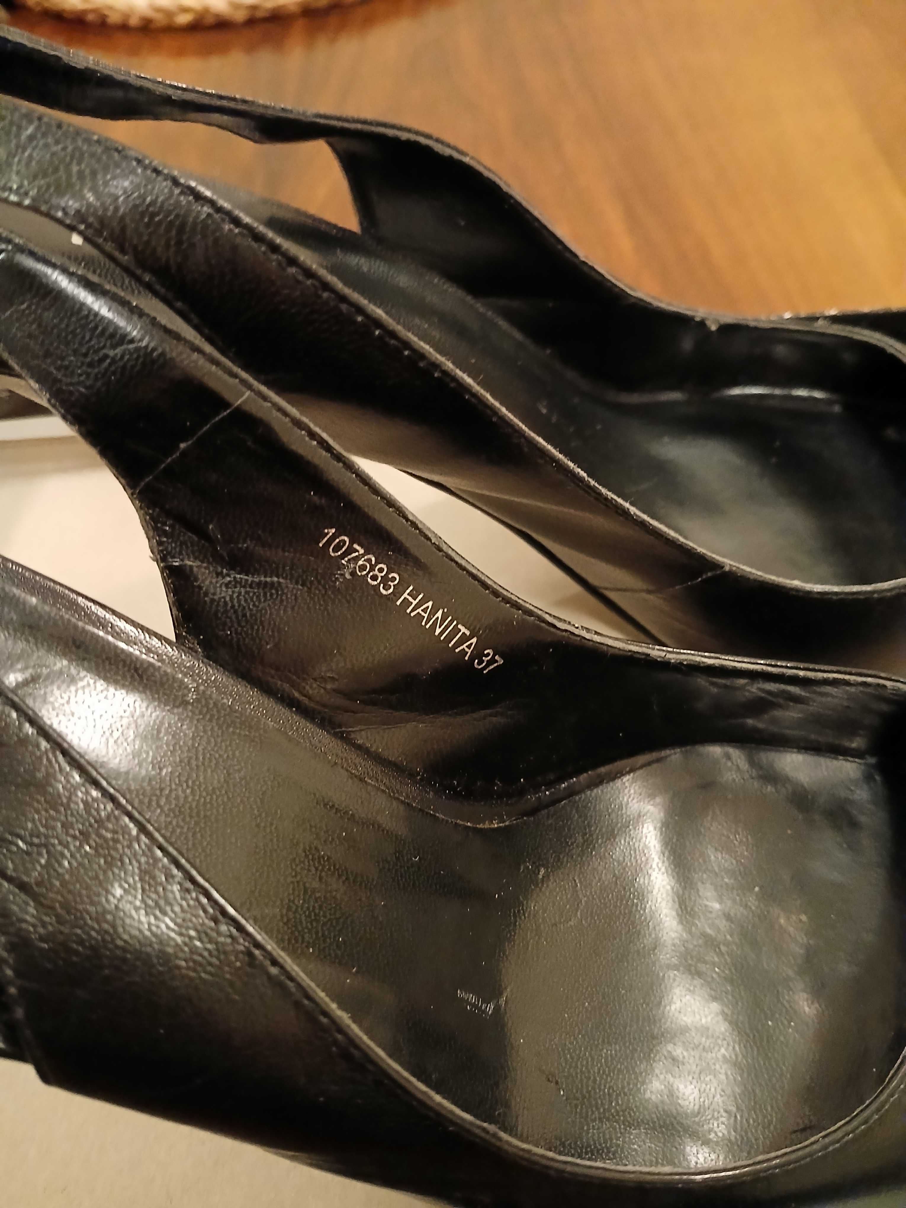 Buty na ultra cienkiej szpilce, czarne skóra