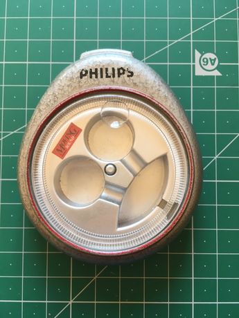 Headphones caixa Philips Moving Sound