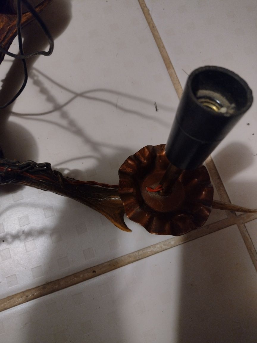 Lampa wisząca, stary żyrandol poroże, rękodzieło kolekcja myśliwska