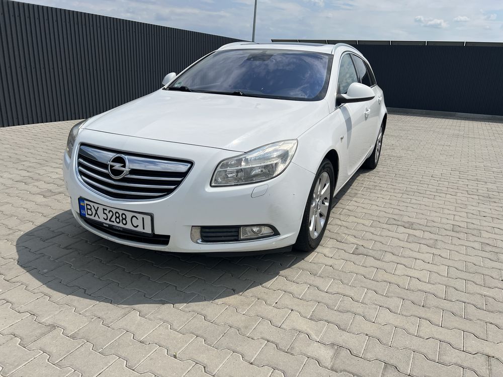 Продам Opel Insignia