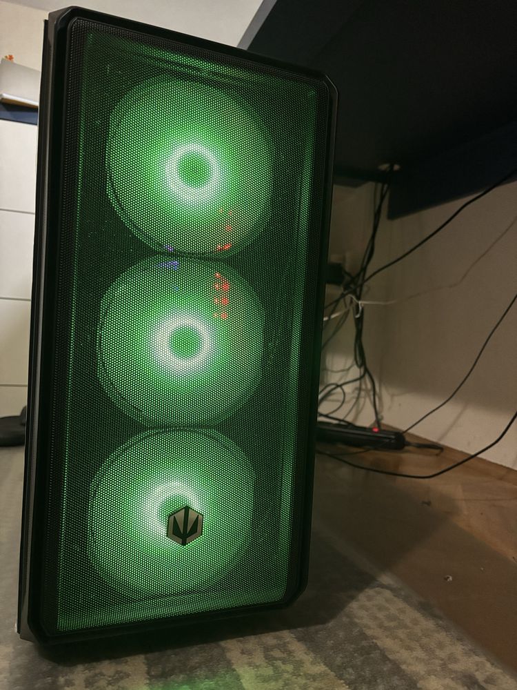 Endorfy Arx 700 ARGB