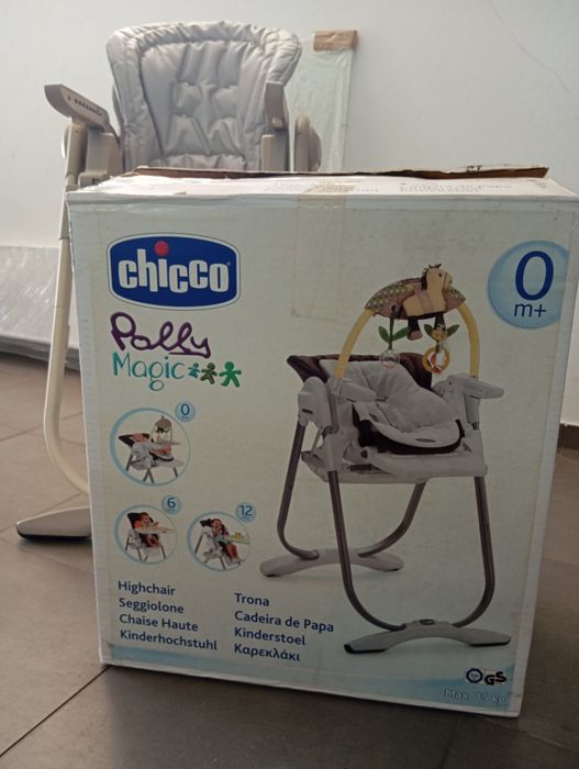 Cadeira da marca Chicco para refeição e/ou espreguiçadeira do bebé