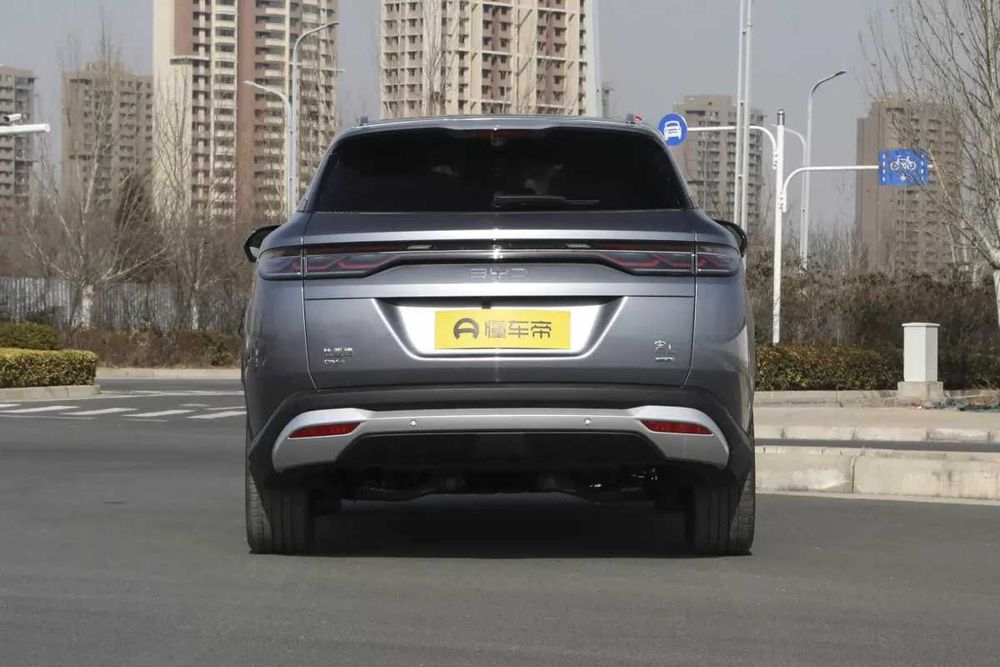 2025 BYD Song L DMi Beyond edition