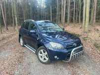 Toyota RAV4 Toyota Rav4 z nowym radiem