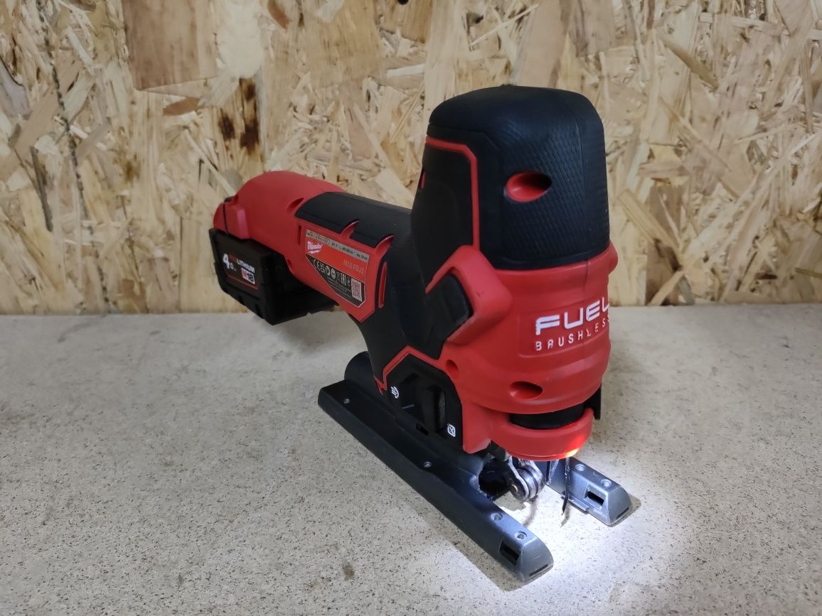 Wyrzynarka Milwaukee M18 FBJS