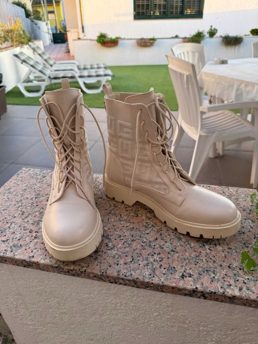 Botas Militar Guess