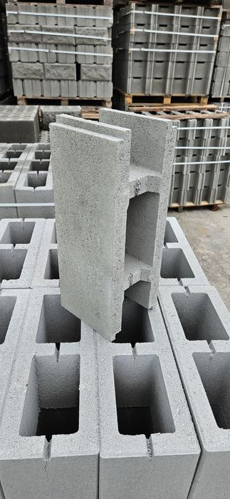 Блок Незнімна опалубка Рівне,Костопіль,Сарнии