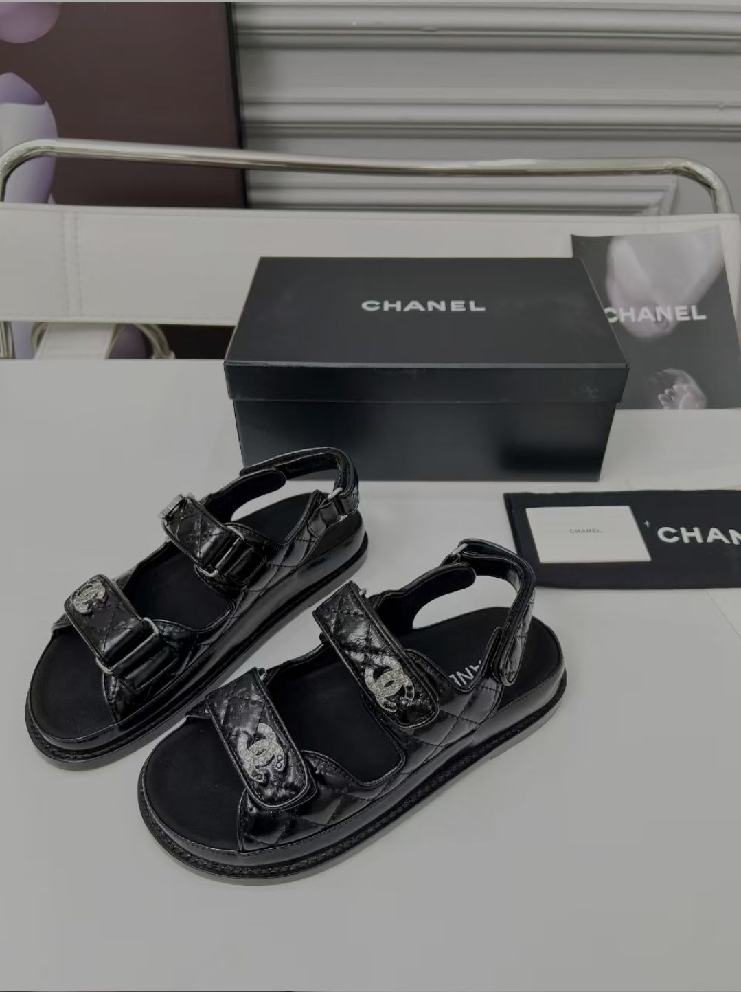 Sandały chanel najnowsza kolekcja