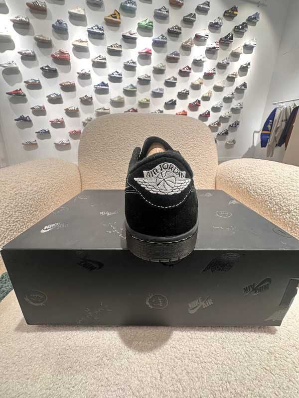 Jordan 1 Retro Low OG SP Travis Scott Black Phantom R.42