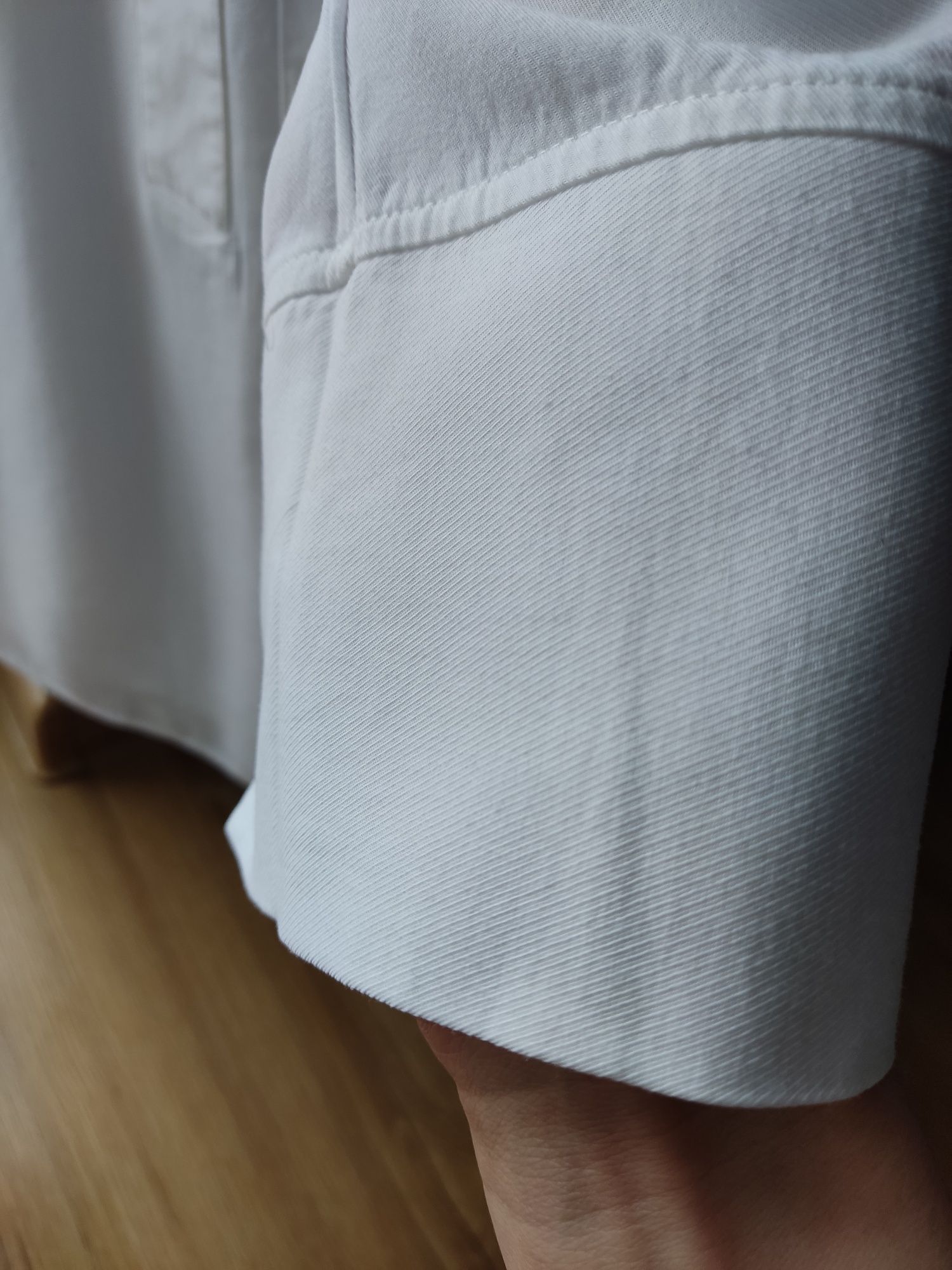 Biała bluzka Reserved 38