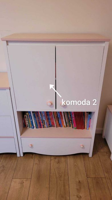Komoda dziecięca z półkami – biała, idealna na książki i zabawki
