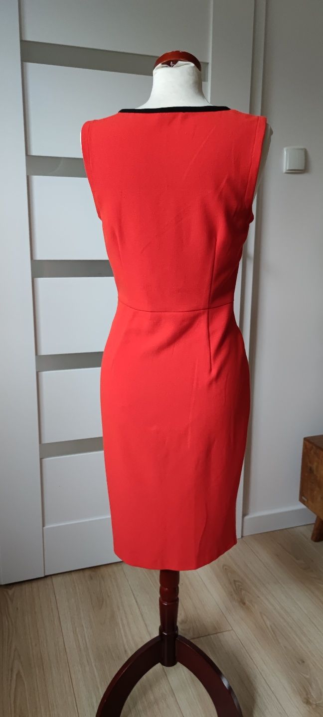 Elegancka sukienka midi Myleene Klass M/38/10 zamek z przodu czerwona