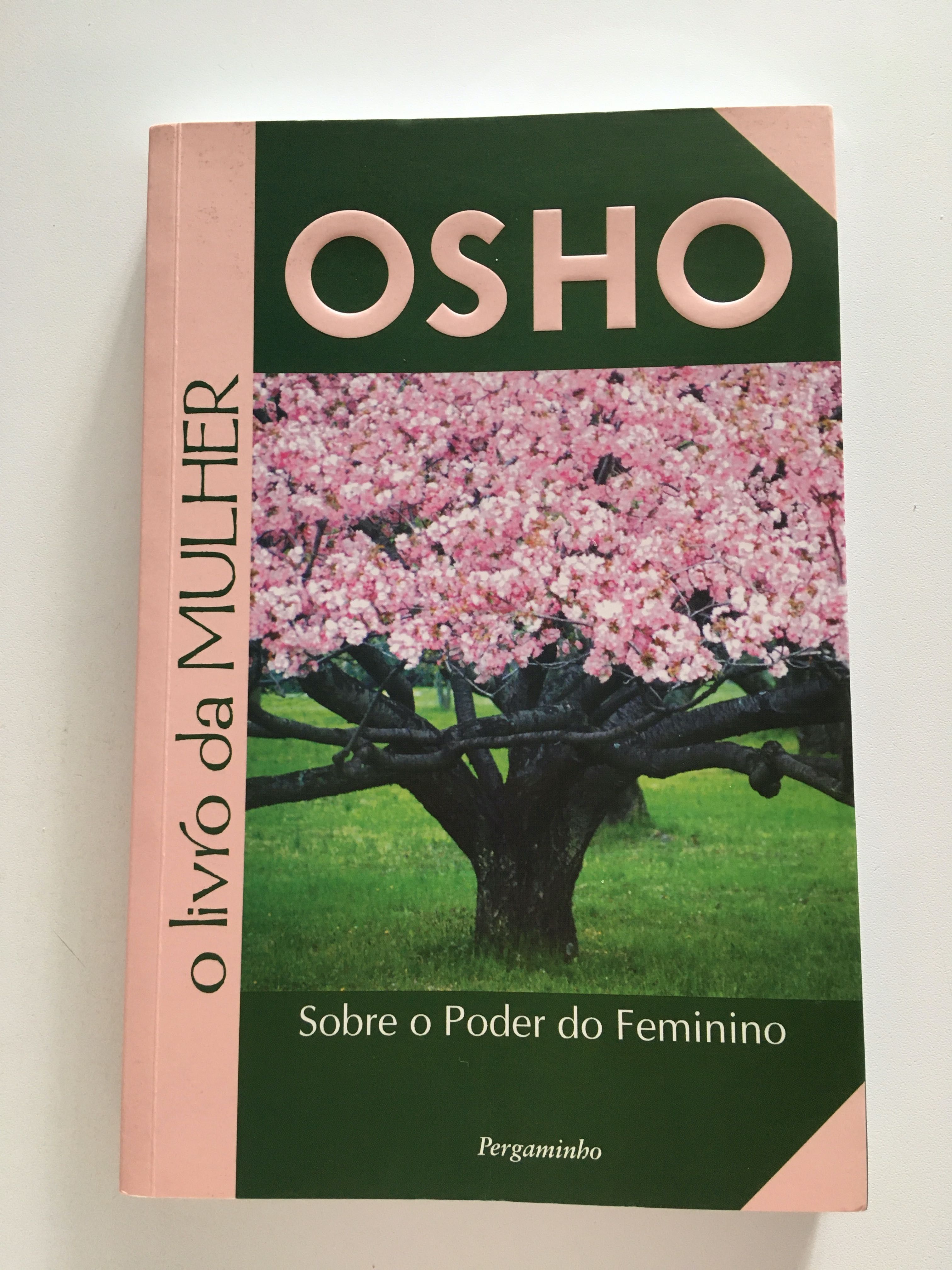 Livro "O Livro da Mulher"