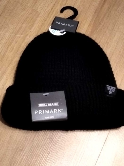 Детскую шапочку на 0-2 года