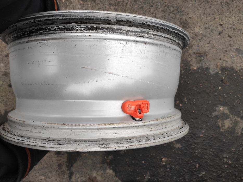 Диски 5х130 17 7.5х17 ет55.ц.о.71.6мм.VW Tuareg